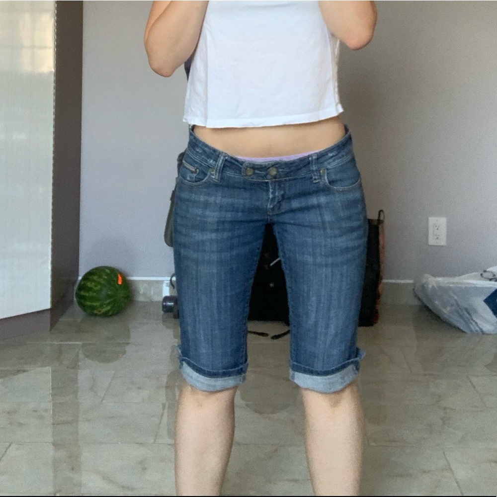 AEO Artist Bermuda shorts